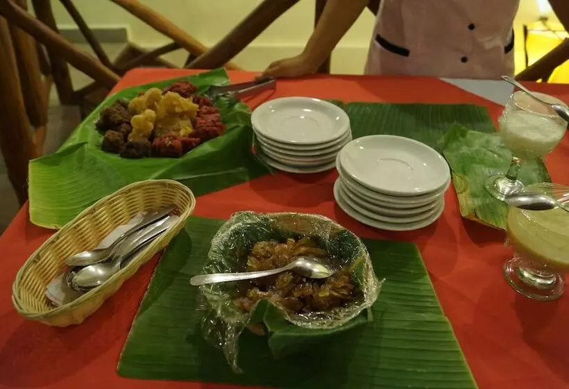 هتل Kekoldi De Granada