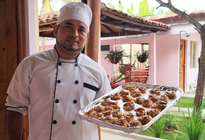 هتل Kekoldi De Granada