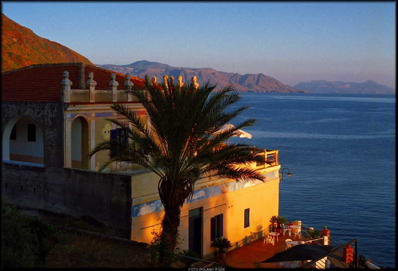 בית מלון כפרי L Ariana Isole Eolie   Una Esperienze