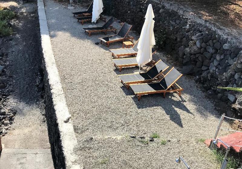 בית מלון כפרי L Ariana Isole Eolie   Una Esperienze