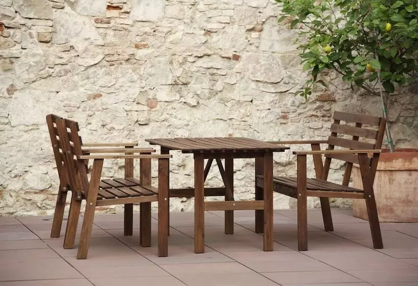 Отель Onix Liceo