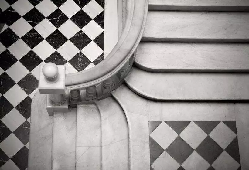 Отель Onix Liceo