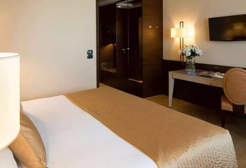 Starhotels Grand Milan