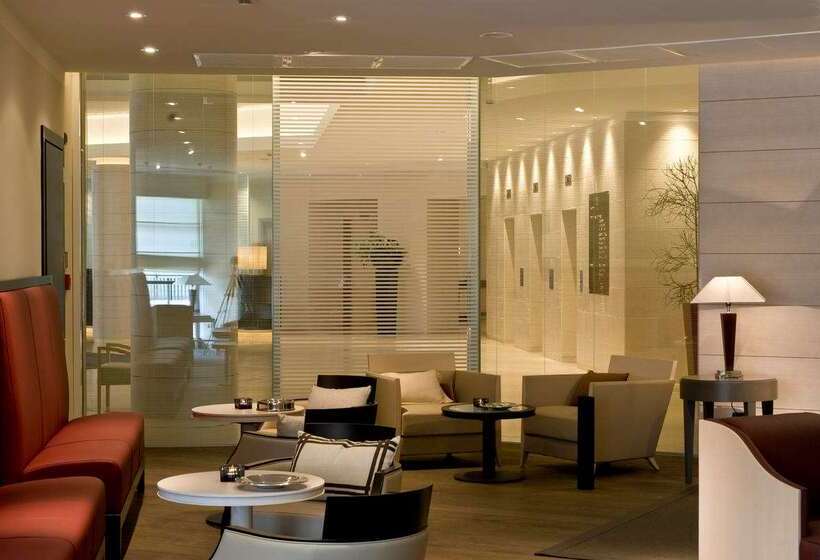 Starhotels Grand Milan