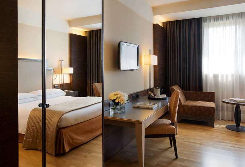 Starhotels Grand Milan