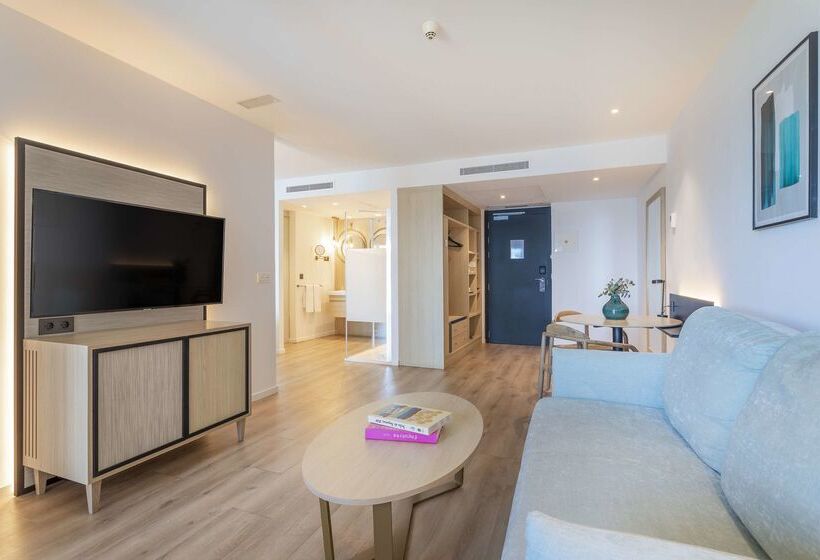 هتل Suites Del Mar By Melia