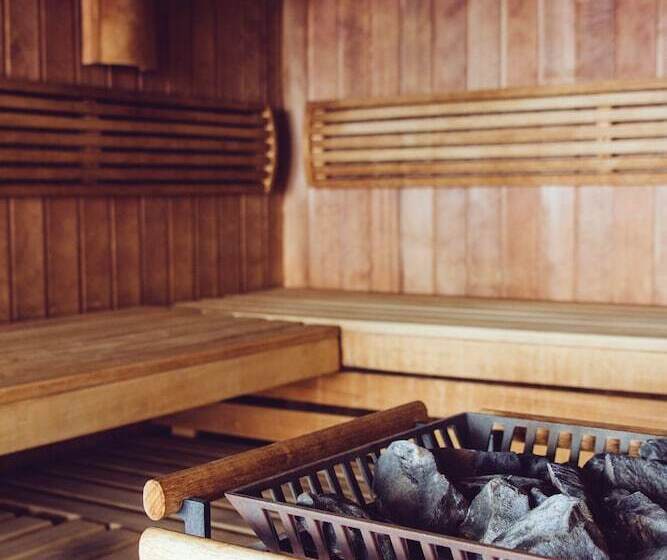 هتل Suites Del Mar By Melia