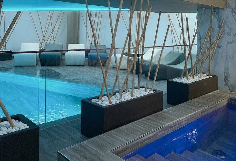 هتل Suites Del Mar By Melia