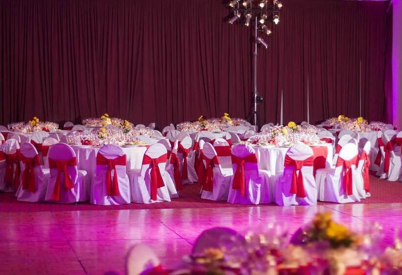 هتل Terrano Concepción