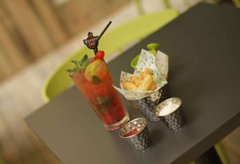 هتل Terrano Concepción