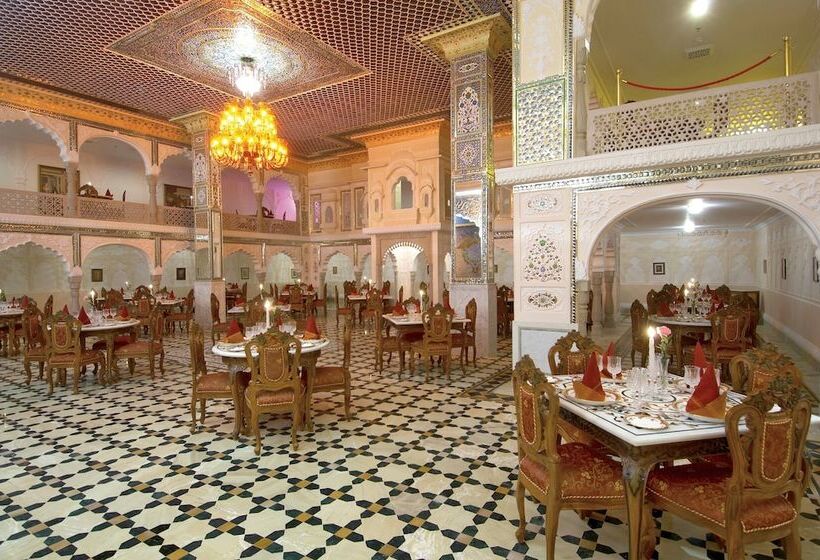 هتل Shiv Vilas Resort