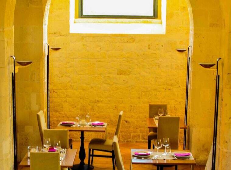 Отель Victor Country