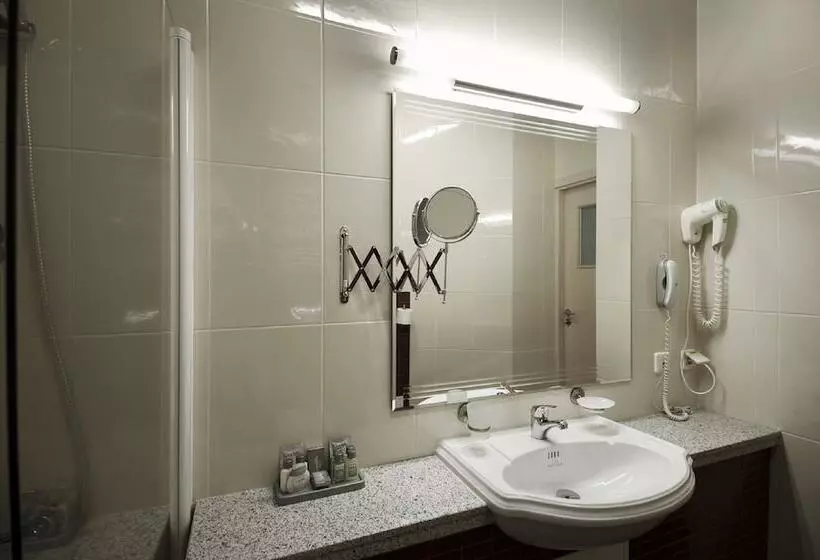 Отель Victoria & Business Centre Minsk