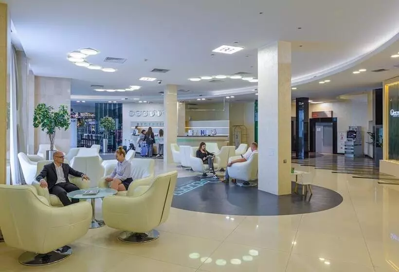 ホテル Victoria  & Business Centre Minsk