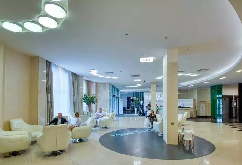 ホテル Victoria  & Business Centre Minsk