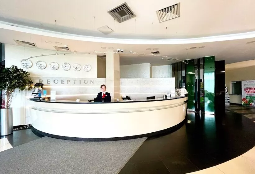 ホテル Victoria  & Business Centre Minsk