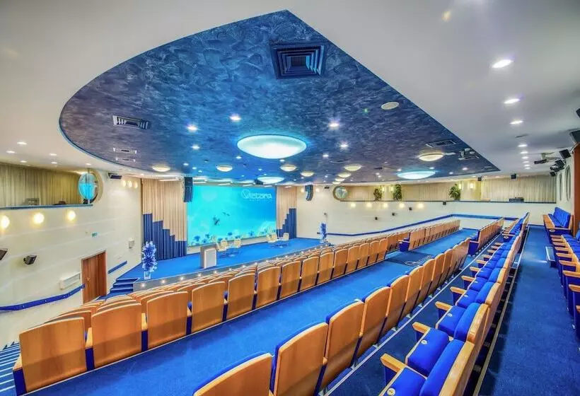 ホテル Victoria  & Business Centre Minsk