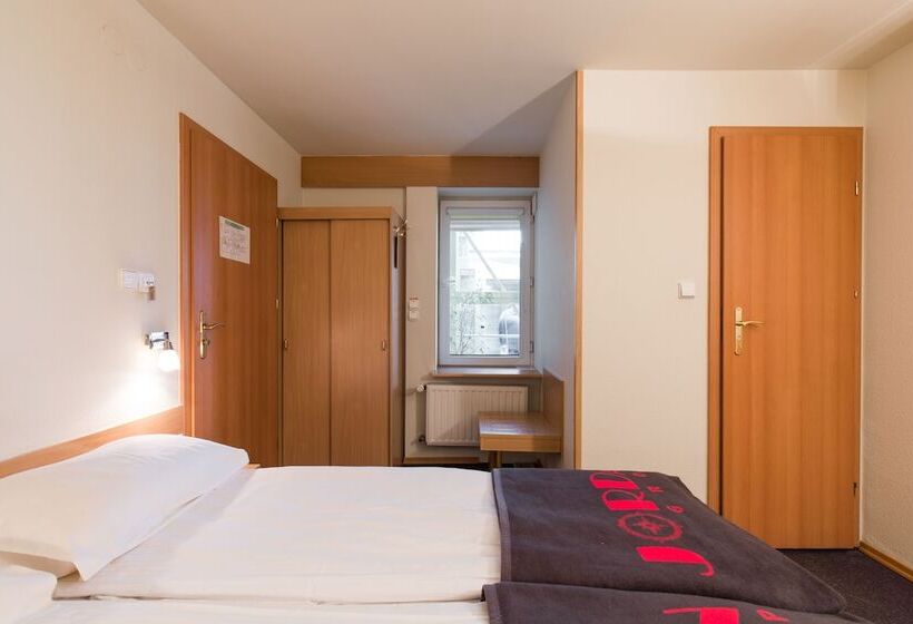 Jordan Pokoje Gościnne