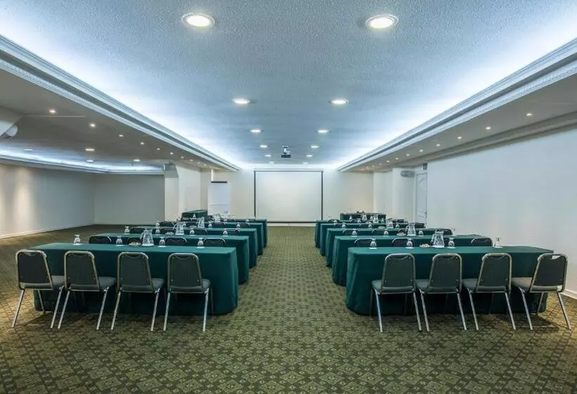 Mr Apart Providencia