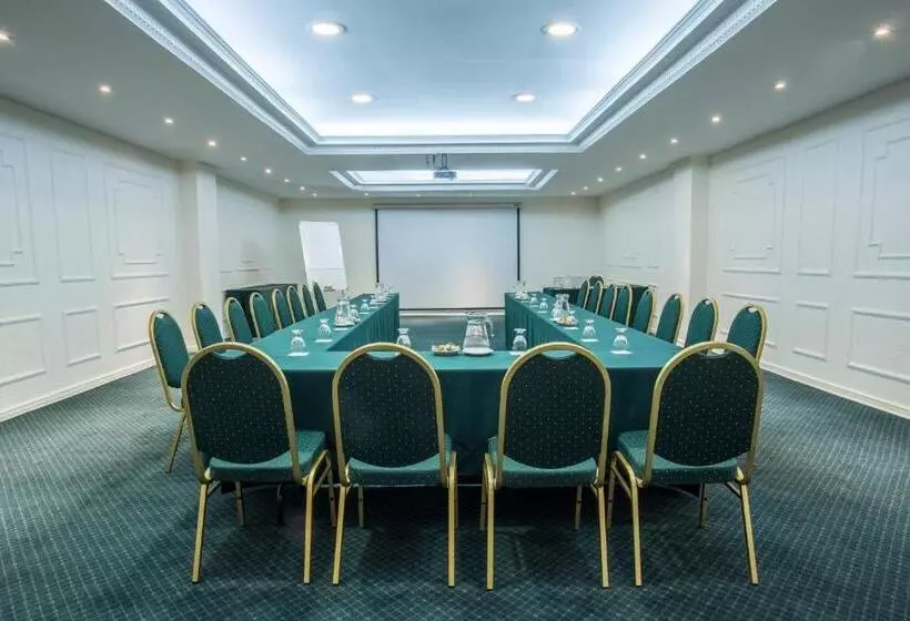 Mr Apart Providencia