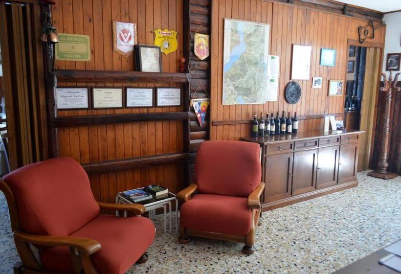 فندق Albergo Diana