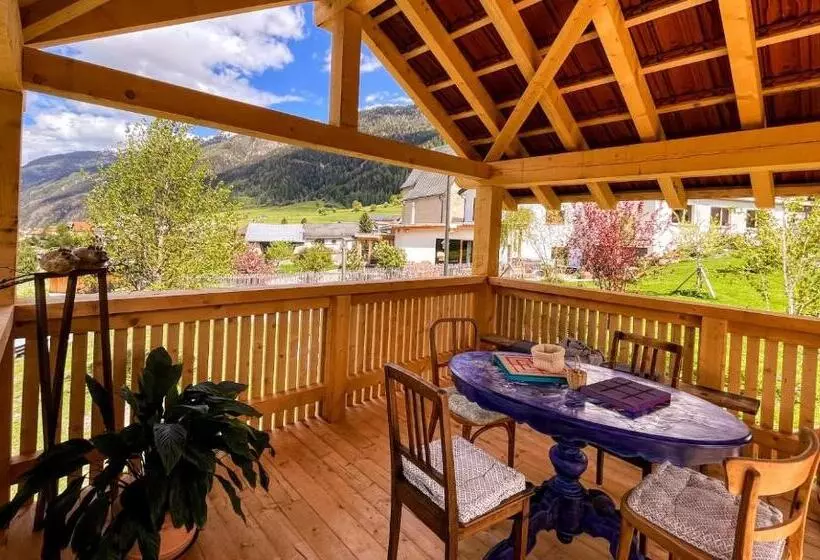 Hotelli B&b Villa Stelvio