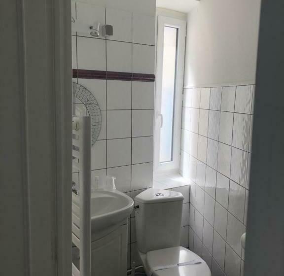 호텔 Le Crist Al, Hôtel Familial, Climatisé, En Front De Mer