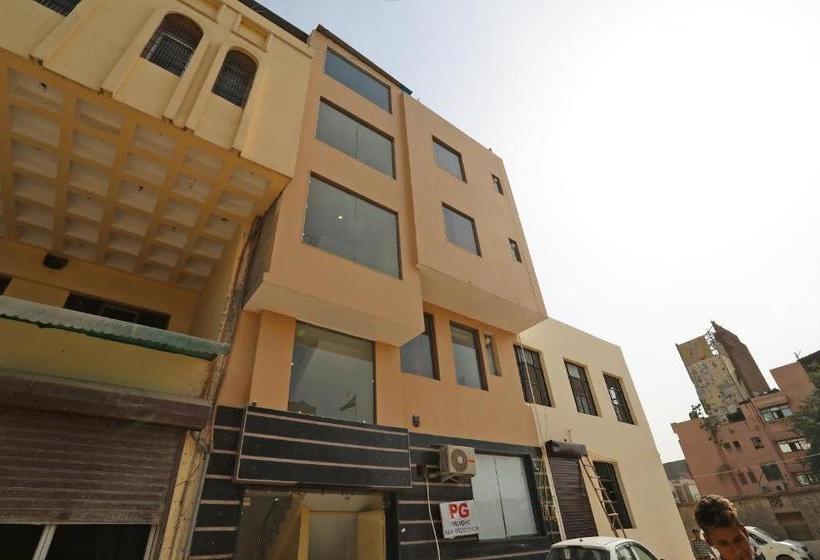 Spot On Hotel Fresh Wave