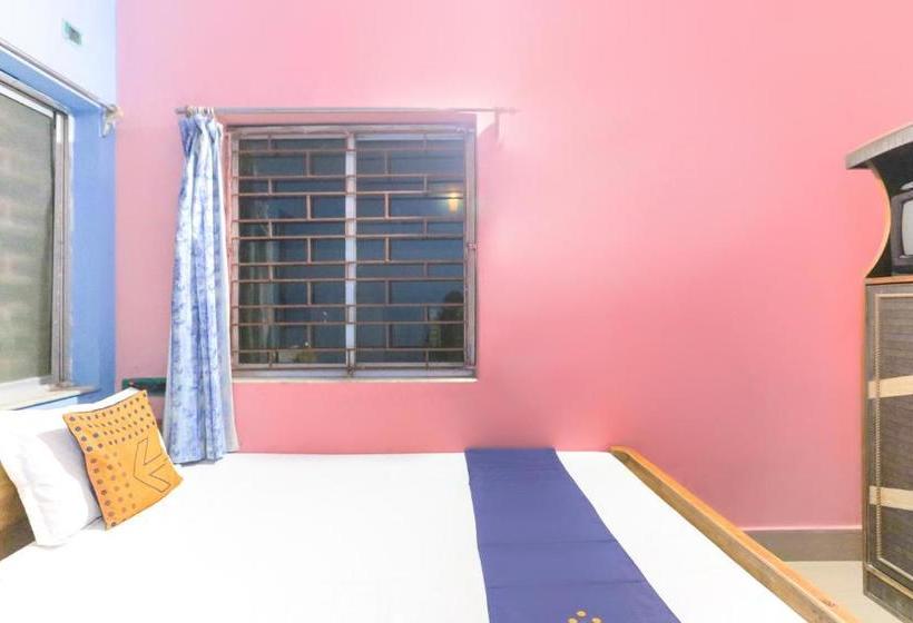 Hotel Spot On 68595  Oasis