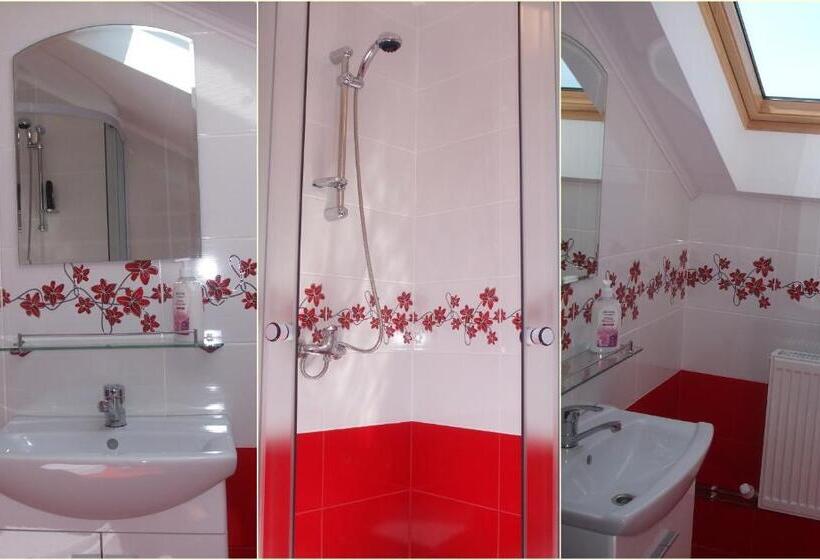 پانسیون Casa Ildikó