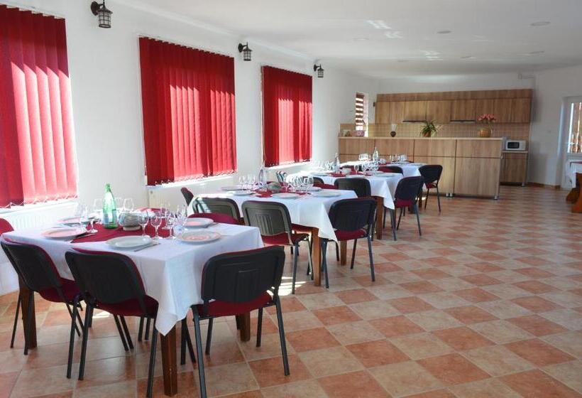 پانسیون Casa Ildikó