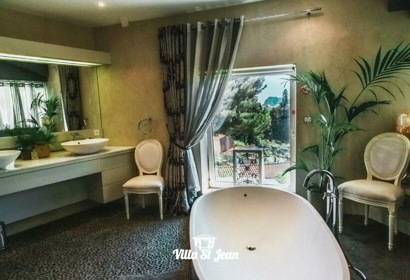 پانسیون Villa St Jean Suite Romantique