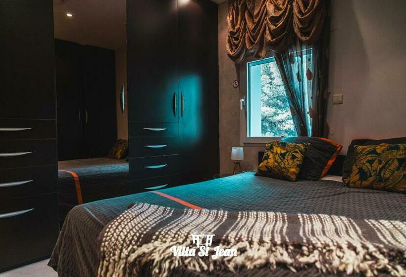 پانسیون Villa St Jean Suite Romantique