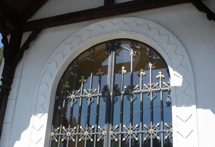 Tannerhof Bed & Breakfast