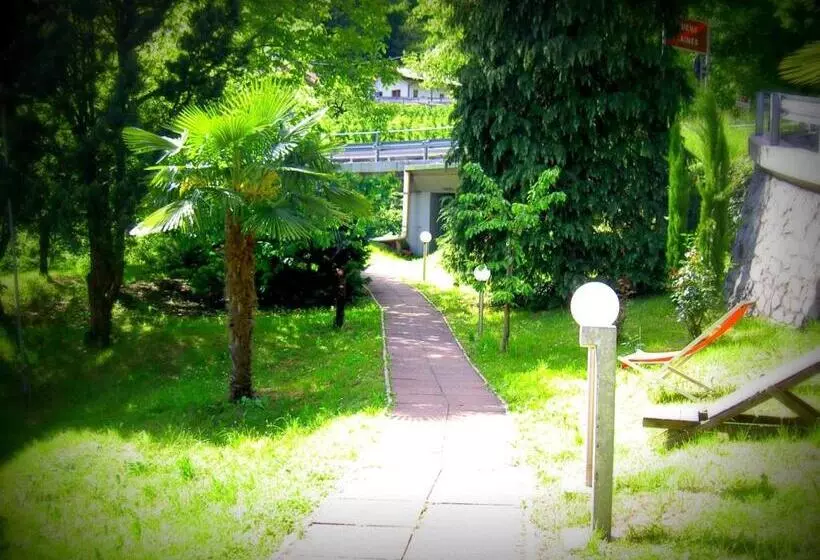 Tannerhof Bed & Breakfast