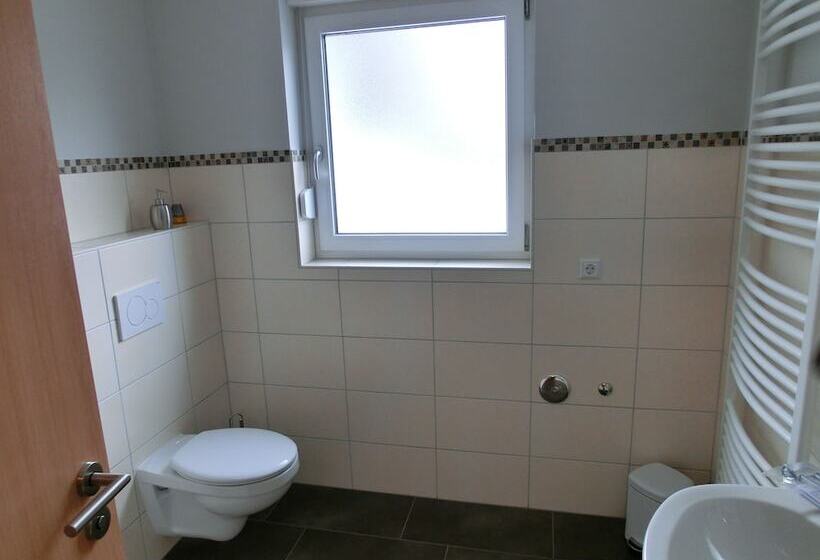 Bed and Breakfast Ferienweingut Hirschen Schulstraße