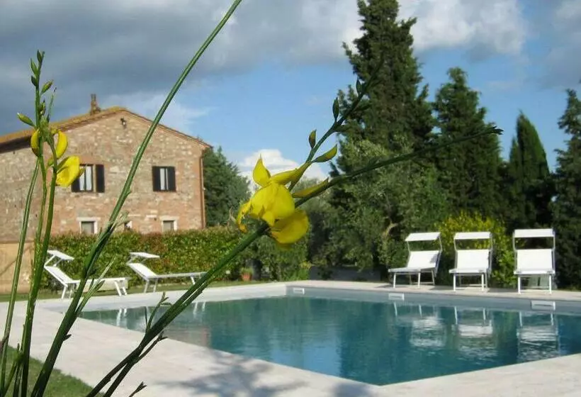 ホテル Certine Agriturismo