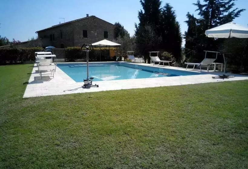 ホテル Certine Agriturismo