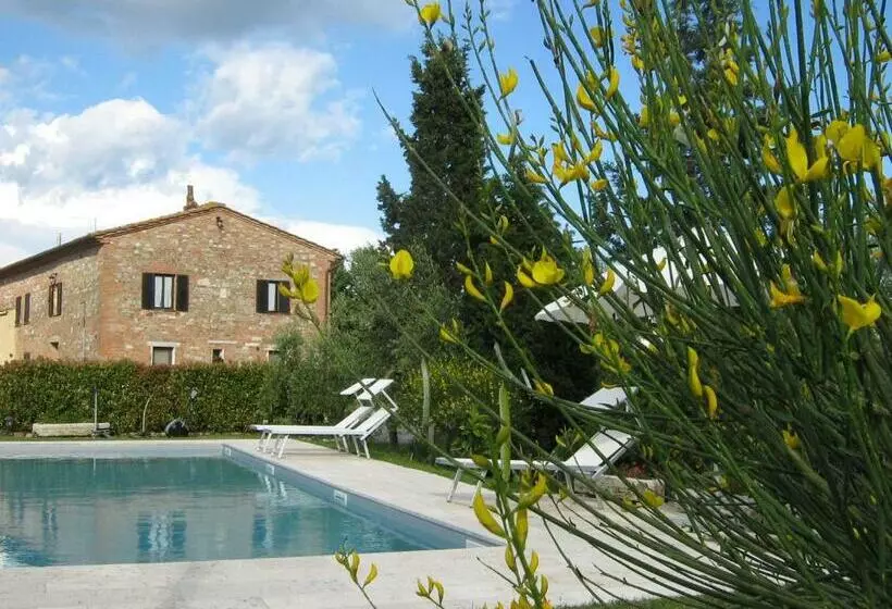 ホテル Certine Agriturismo