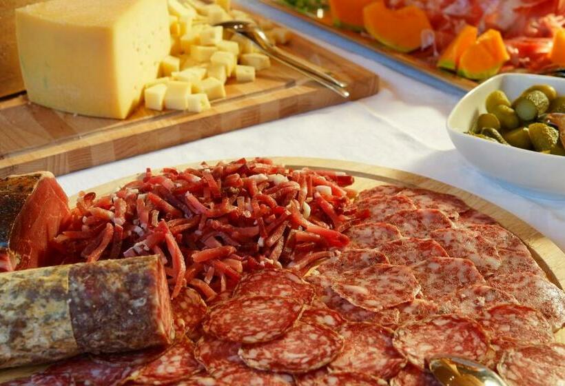 Отель Ciasa Roby