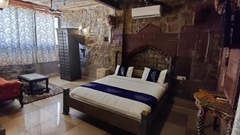 Hotel Jhankar Haveli