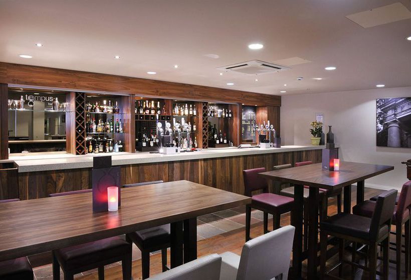 فندق Ettington Chase