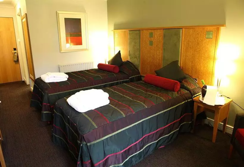 Hotel Ettington Chase