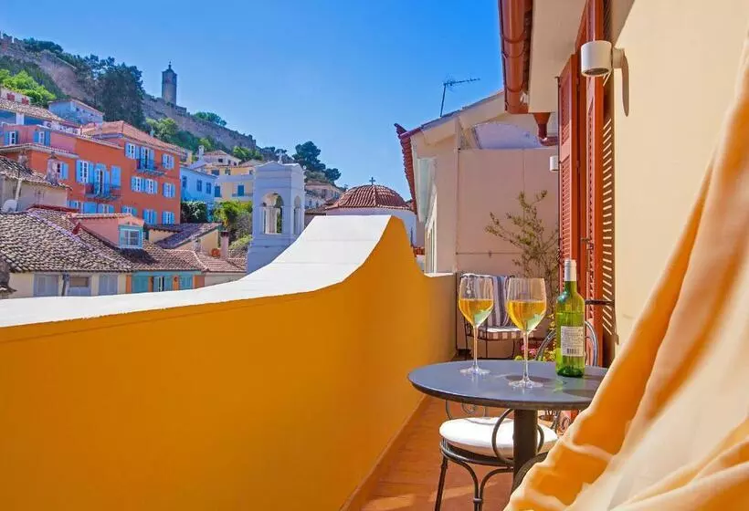 בית מלון כפרי Aetoma