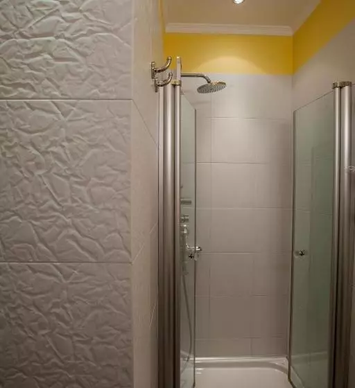 בית מלון כפרי Aetoma