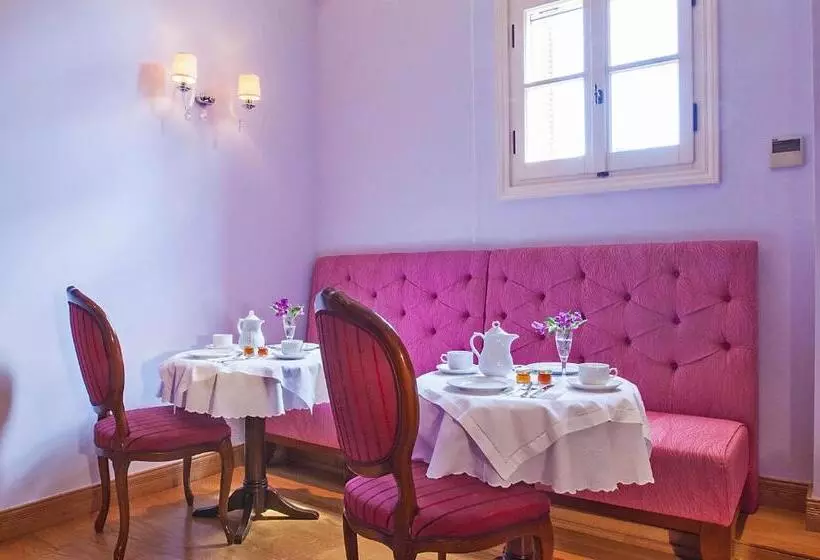 בית מלון כפרי Aetoma