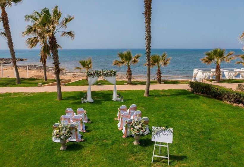 Aquamare Beach Hotel & Spa