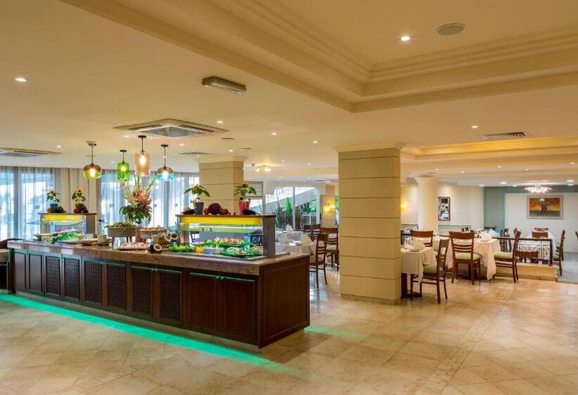 Aquamare Beach Hotel & Spa