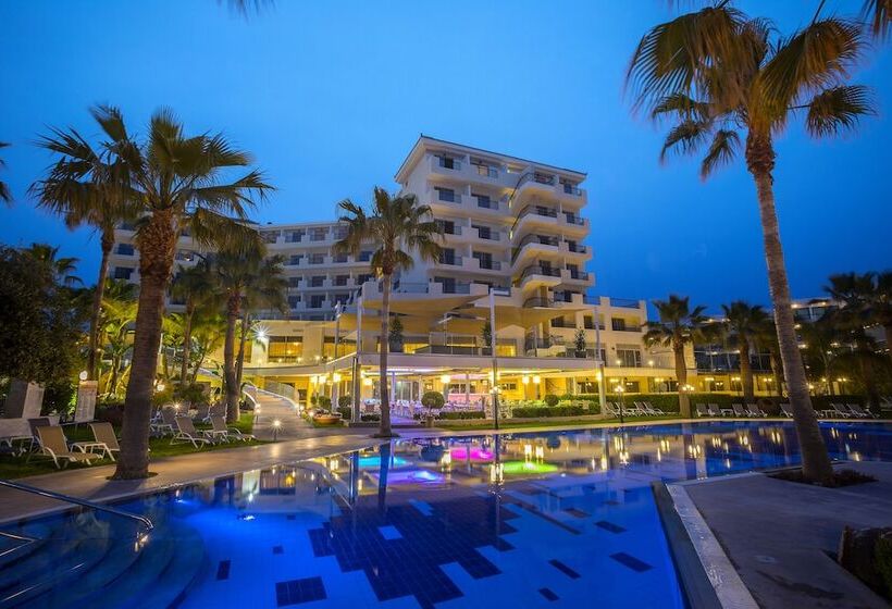 Aquamare Beach Hotel & Spa