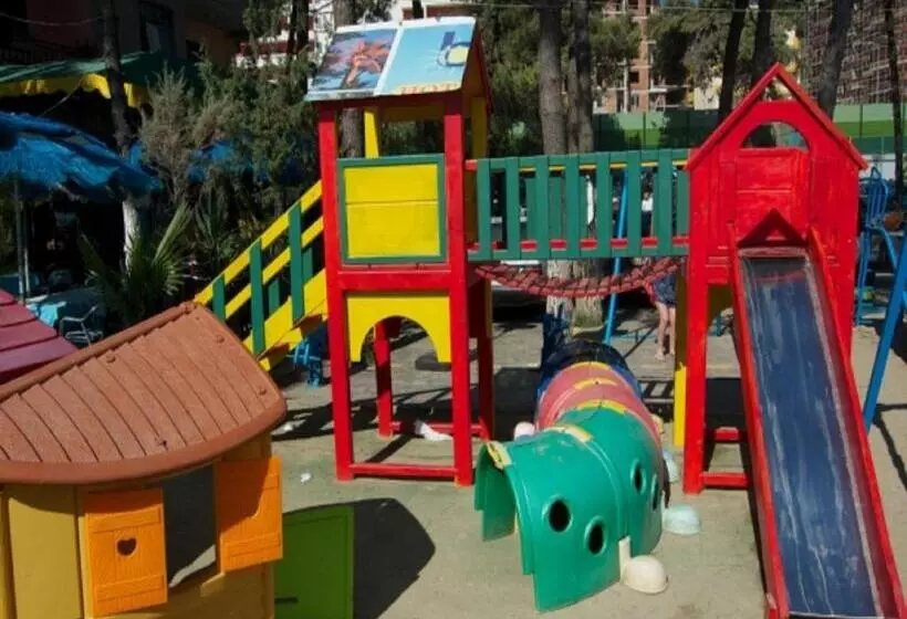 בית מלון כפרי Benilva